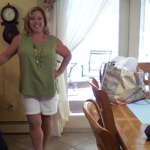 Meet your Posher, Lori